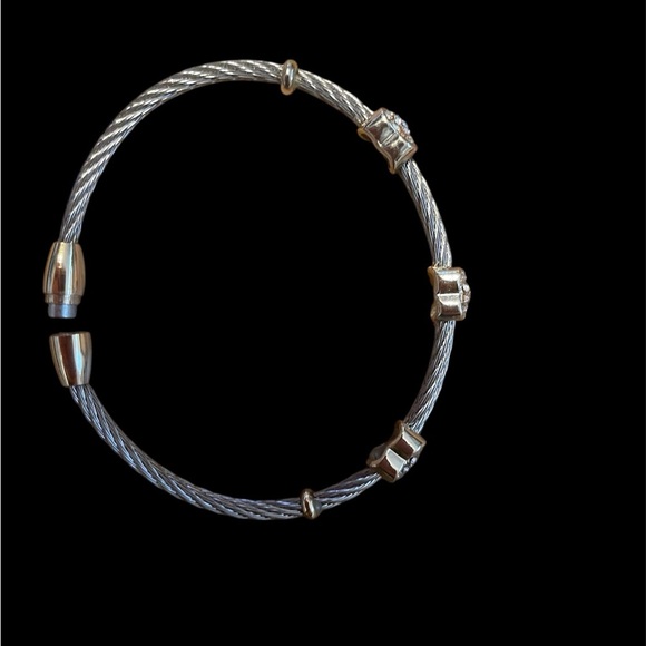 Unbranded silver and gold tone heart bracelet with crystals in the hearts - Picture 3 of 4